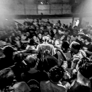 娇小罗莉6一13XXⅩ
